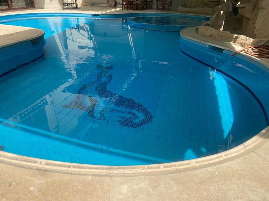 Villa Super Luxurious With Large Landscape Areas Kairo